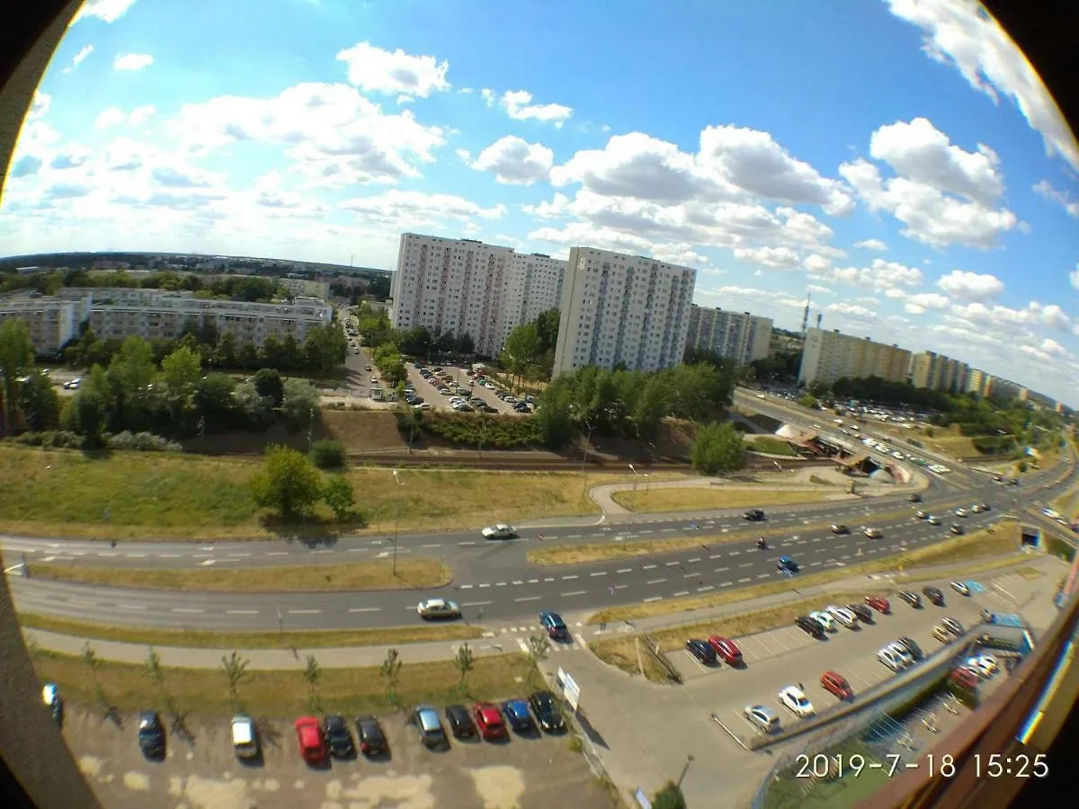 1050 Smialego 36 - Tanie Pokoje - Samodzielne Zameldowanie - Self Check In Poznan