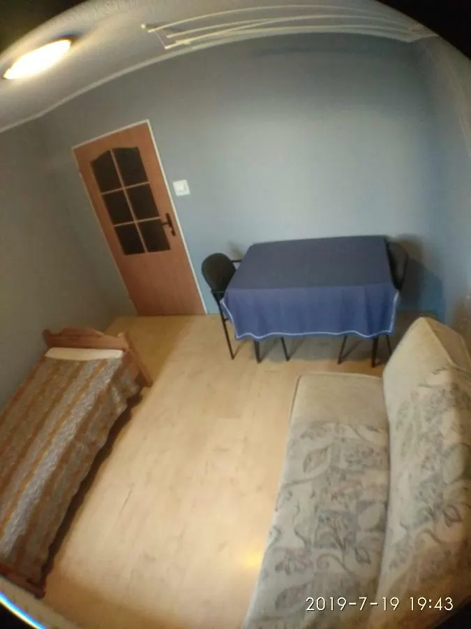 1050 Smialego 36 - Tanie Pokoje - Samodzielne Zameldowanie - Self Check In Poznan Homestay